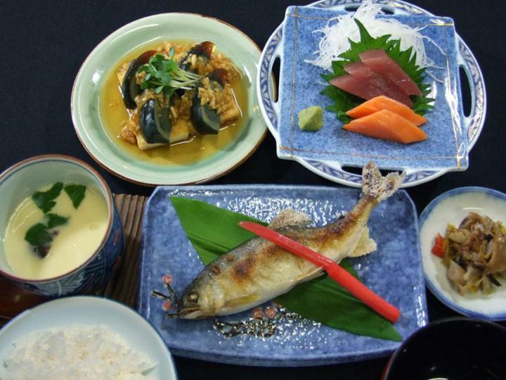 Akakura Onsen Ryokan Mogamiso Tomisawa Екстер'єр фото